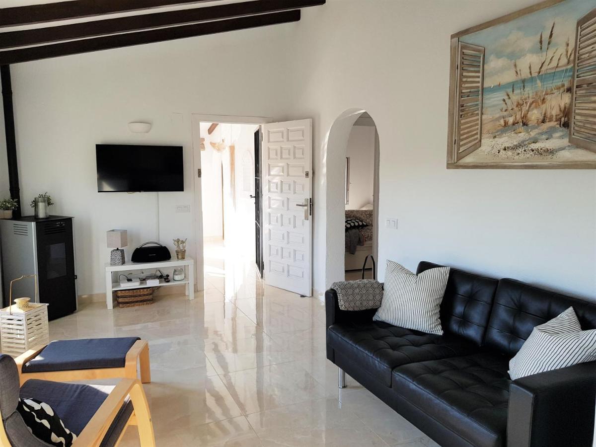 Neu Renovierte Villa Mit Privatem Pool Fusslaeufig Zum Meer Benissa Εξωτερικό φωτογραφία